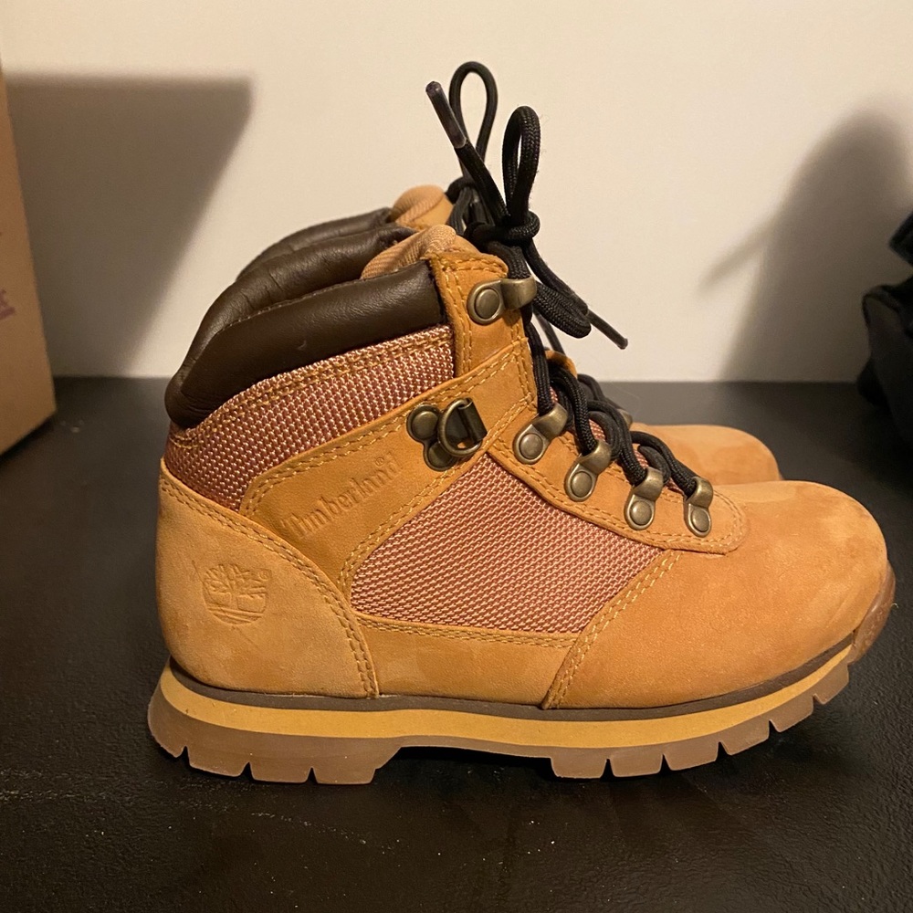 ❌SOLD❌ Timbaland kids boots